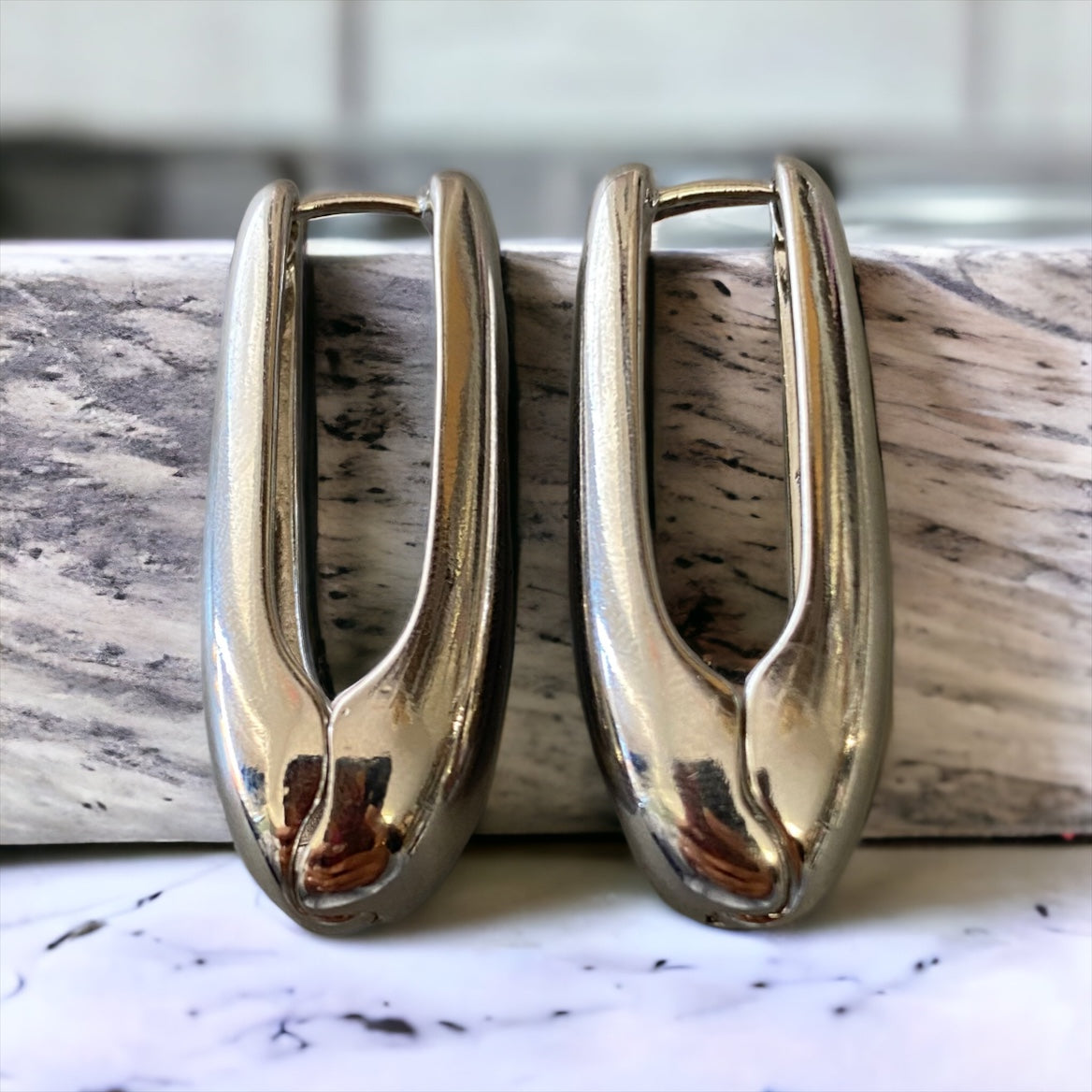 Retro Waterdrop Sling Earrings