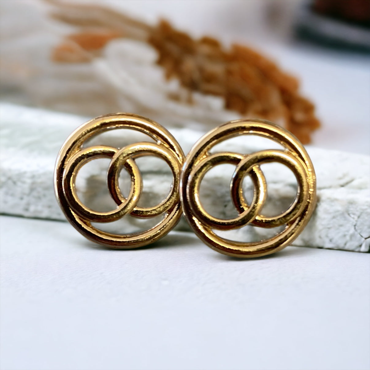Give Me Gold - Circles