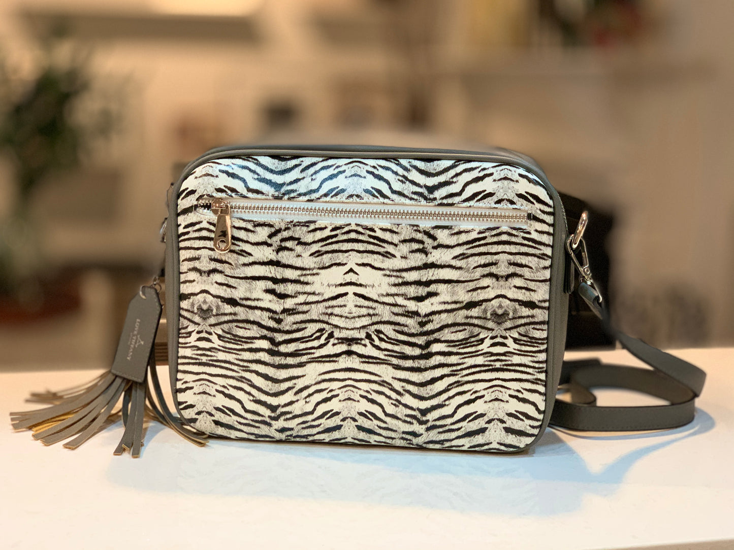 SYDNEY ON SAFARI - FIRST LUXURY BIBLE HANDBAG - TIGER