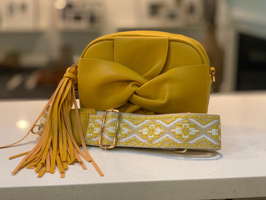 MIRIAM CROSSBODY BOW BAG - GOLD