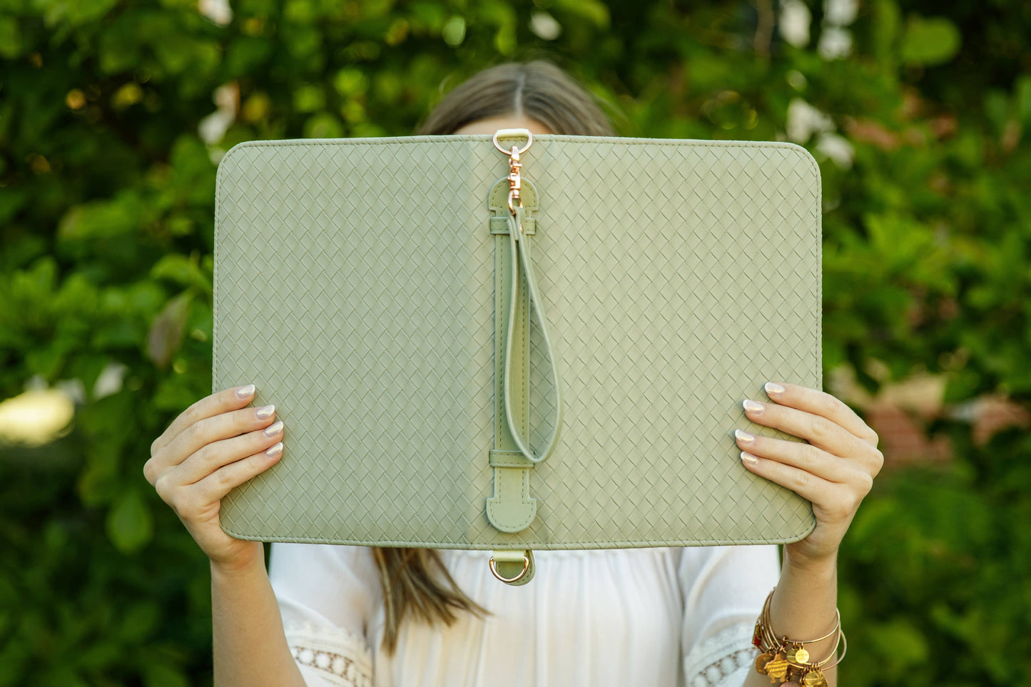Ever AJ Weave Bible Case, Crossbody SAGE