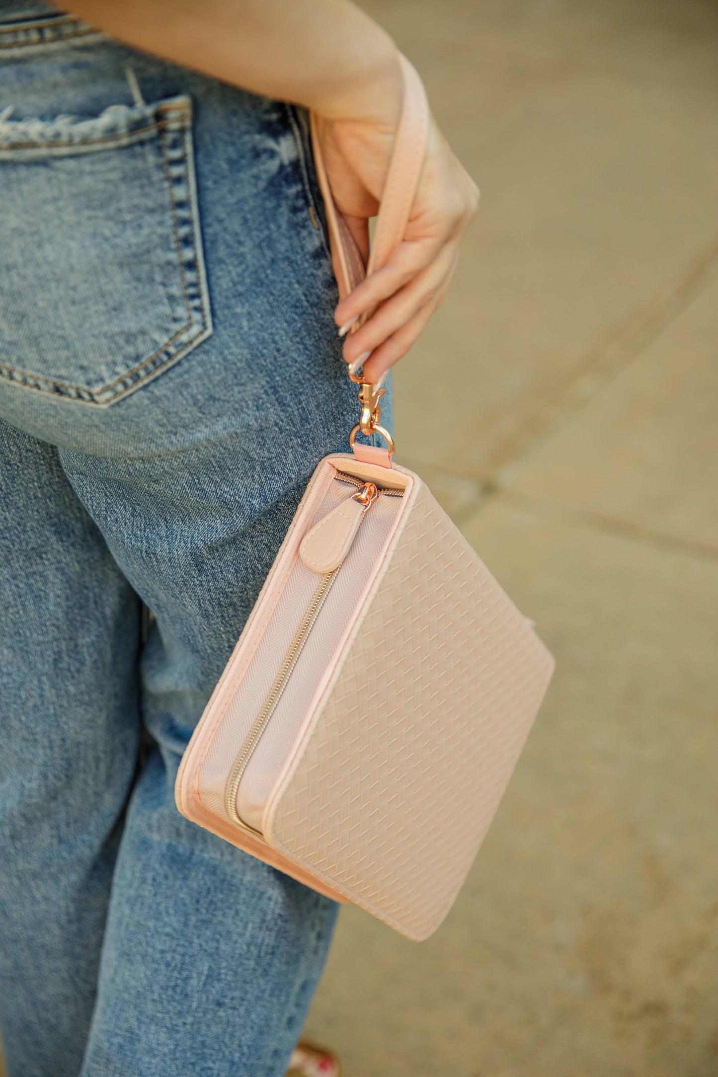 Ever AJ Weave Bible Case, Crossbody BLUSH