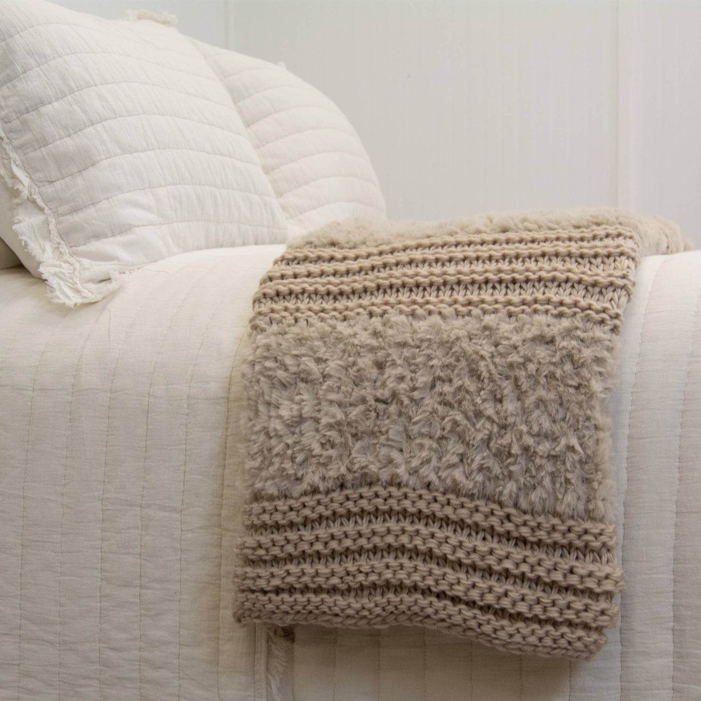Donna Sharp Plush Knit Throws: Sage