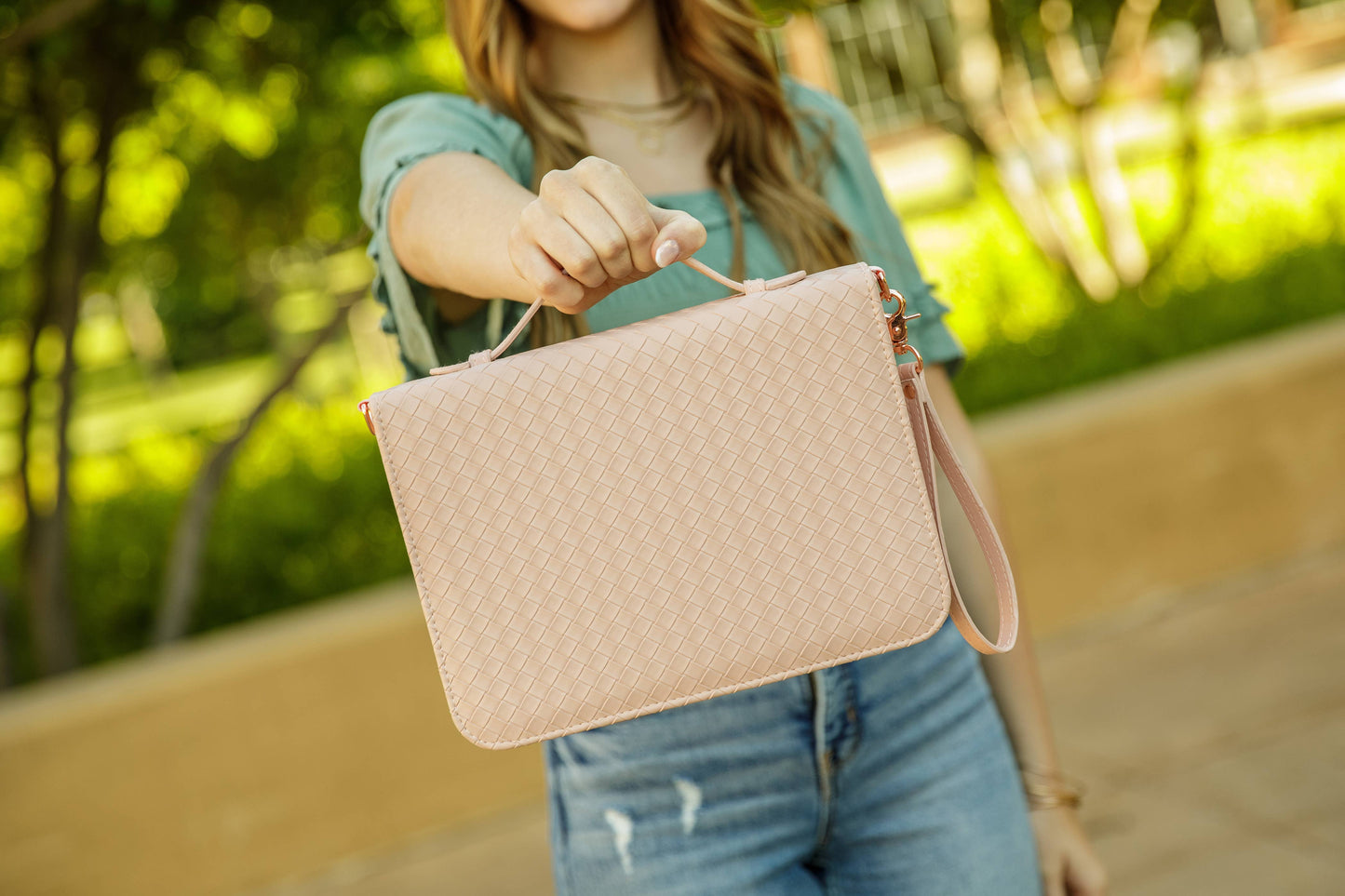 Ever AJ Weave Bible Case, Crossbody BLUSH