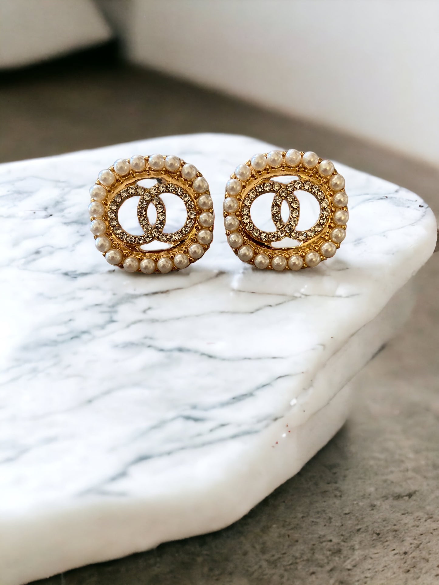 I'm So Good Pearl & Rhinestone Circles
