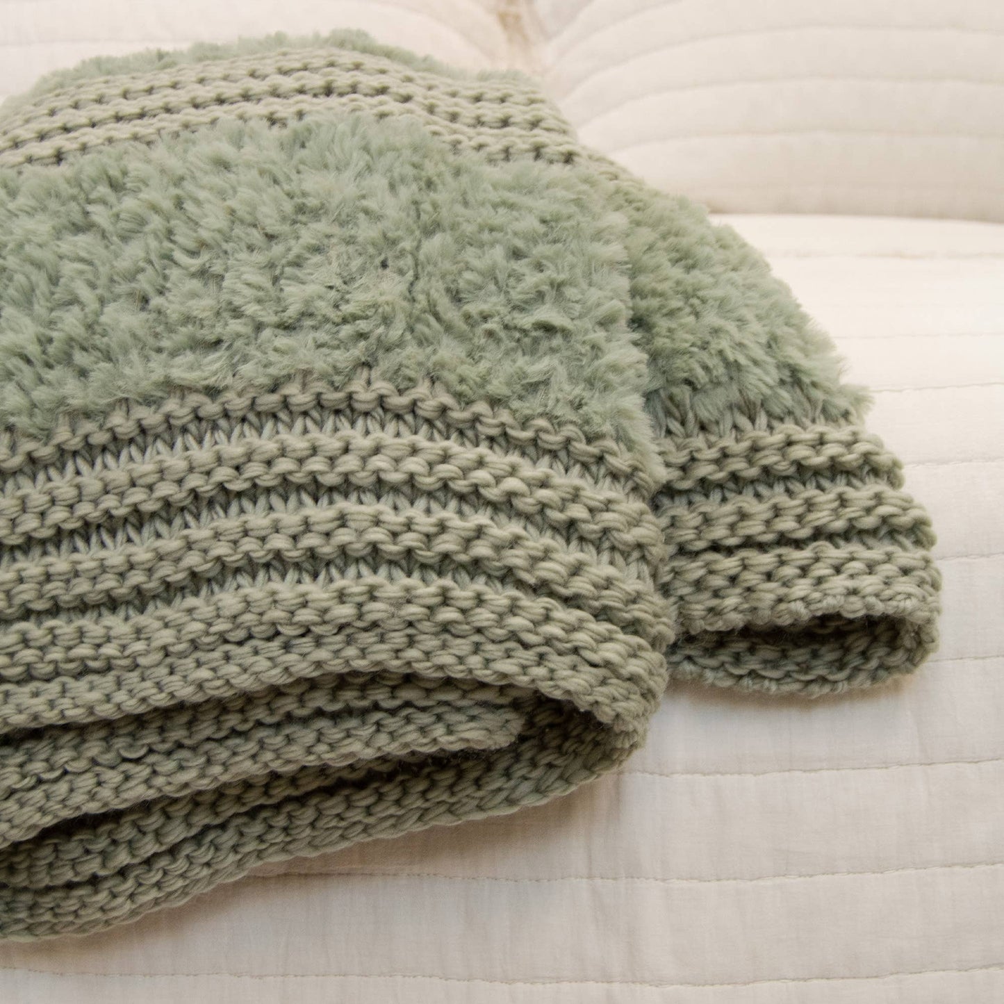Donna Sharp Plush Knit Throws: Sage