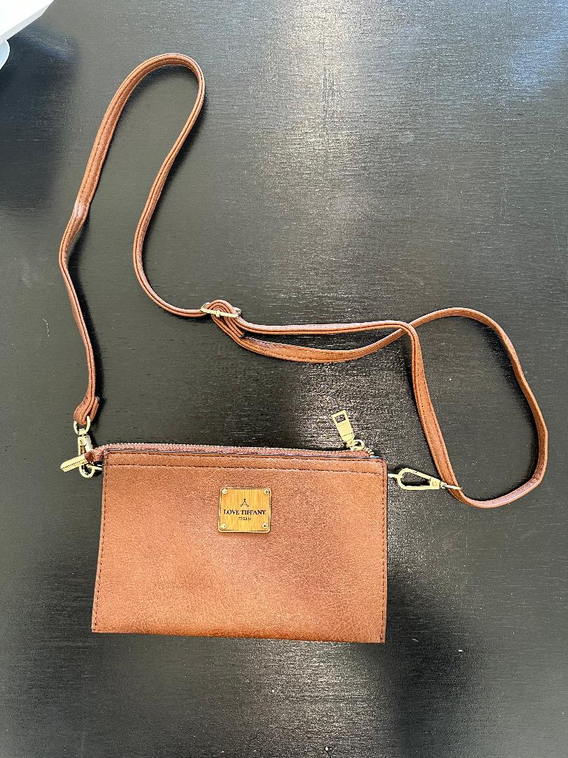 The Logan Cellphone Crossbody